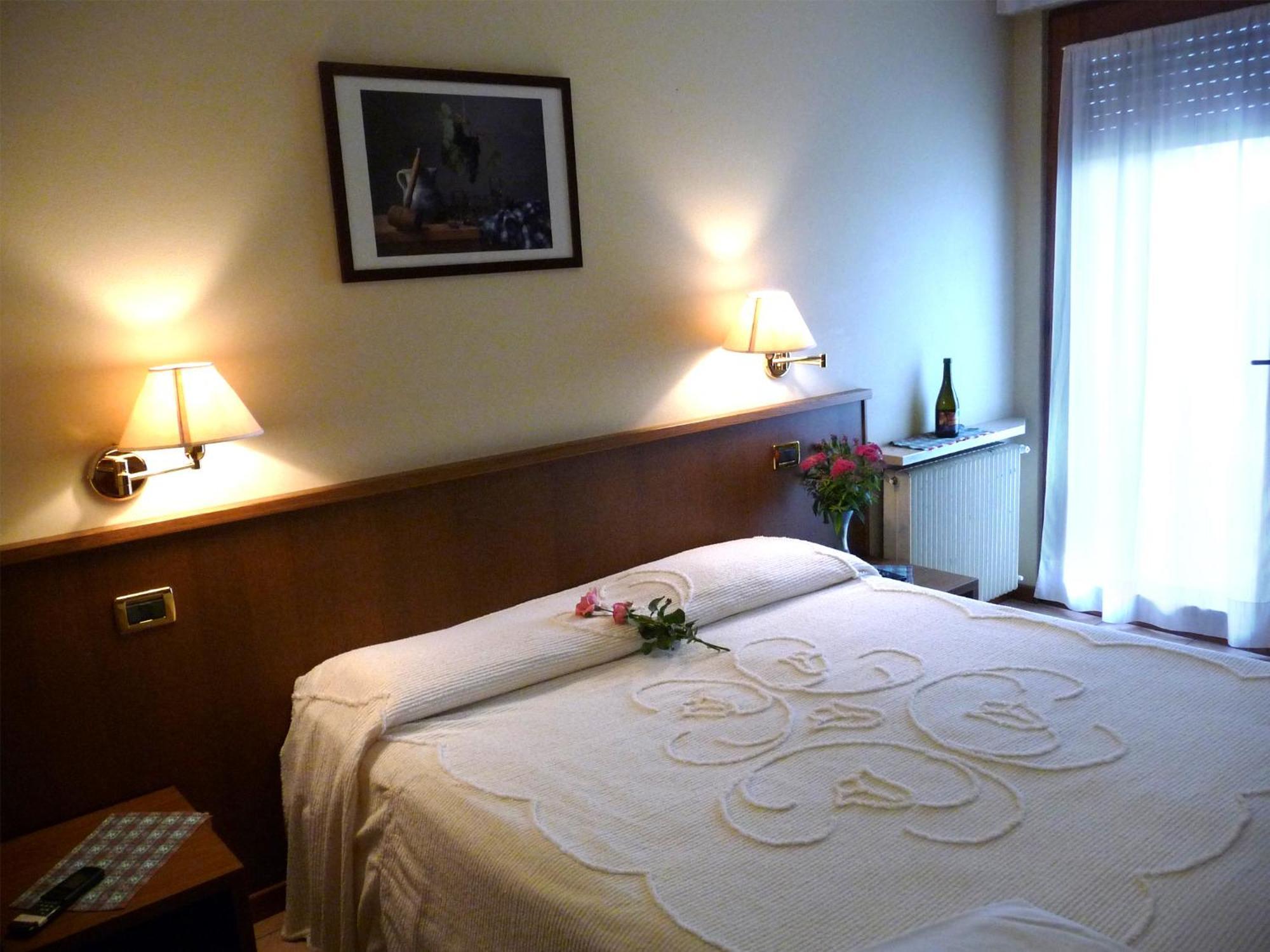 Gelindo Dei Magredi Hotel Vivaro ห้อง รูปภาพ